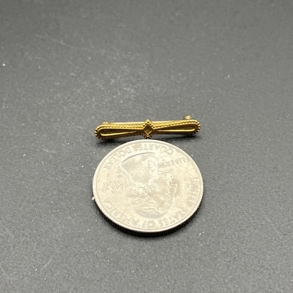 Vintage Gold Tone Collar Bar‎ Lapel Hat Pin